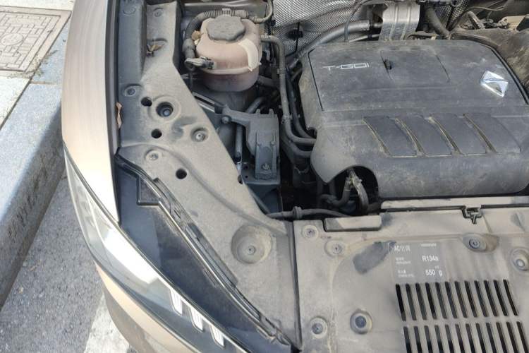 Used BORGWARD BX5 2017 20TGDI Automatic Two-Wheel Drive Leading Edition Engine Bay Right