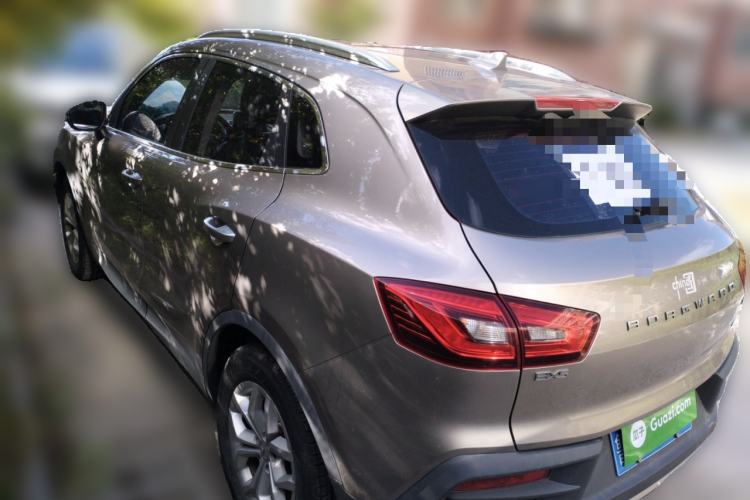 Used BORGWARD BX5 2017 20TGDI Automatic Two-Wheel Drive Pioneer Edition Exterior 3