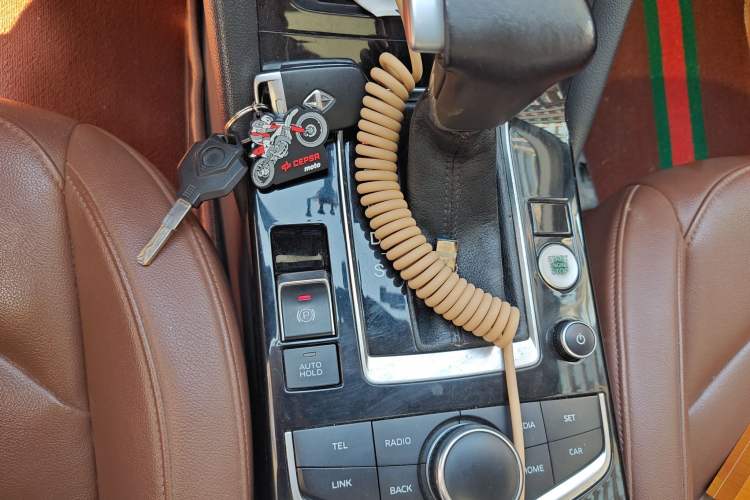 Used BORGWARD BX5 2017 20TGDI Automatic Two-Wheel Drive Pioneer Edition Gear Lever