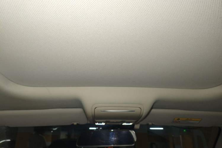 Used BORGWARD BX5 2017 20TGDI Automatic Two-Wheel Drive Pioneer Edition Headliner