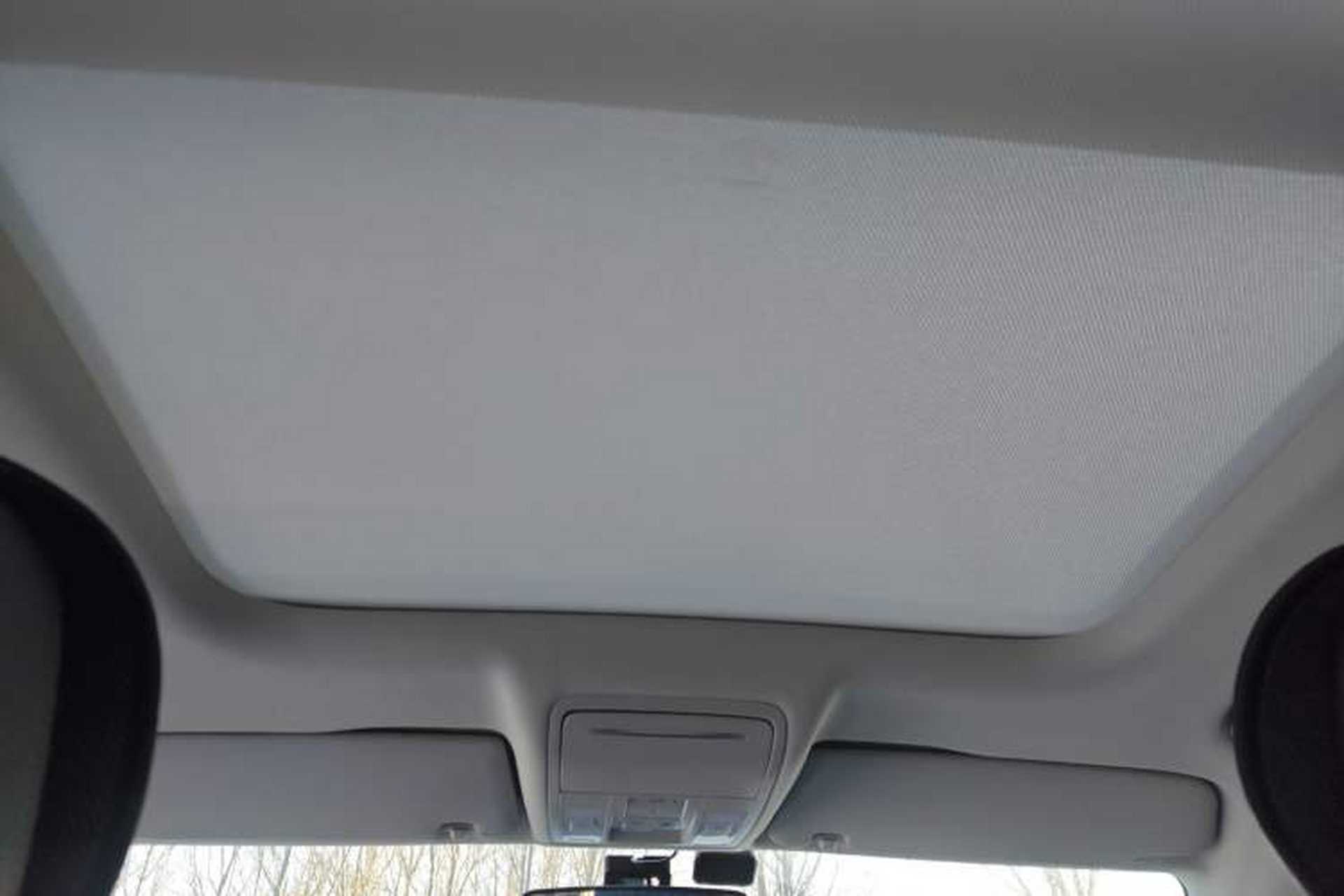 Used BORGWARD BX5 2017 20TGDI Automatic Two-Wheel Drive Pioneer Edition Headliner