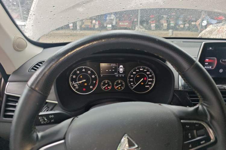 Used BORGWARD BX5 2017 20TGDI Automatic Two-Wheel Drive Pioneer Edition Instrument Cluster