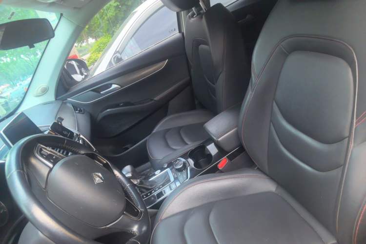 Used BORGWARD BX5 2017 20TGDI Automatic Two-Wheel Drive New Edition Left Front Seat