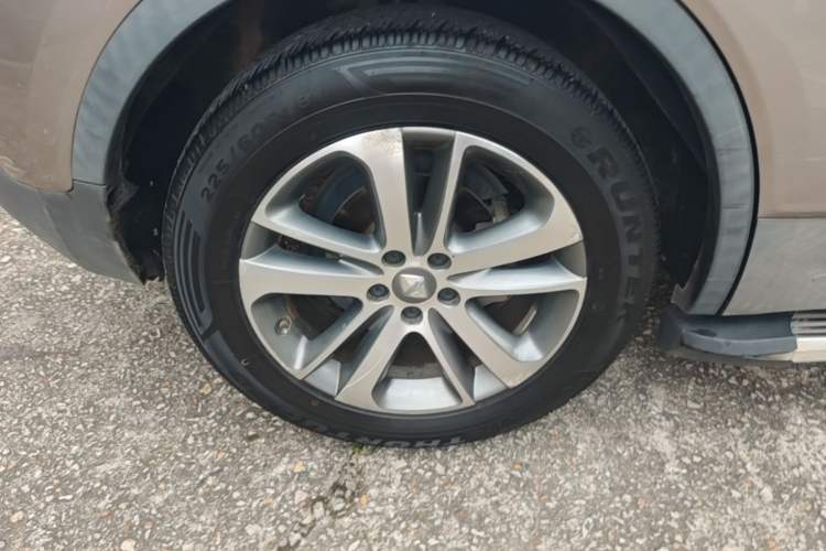 Used BORGWARD BX5 2017 20TGDI Automatic Two-Wheel Drive Leading Edition Right Rear Wheel Hub