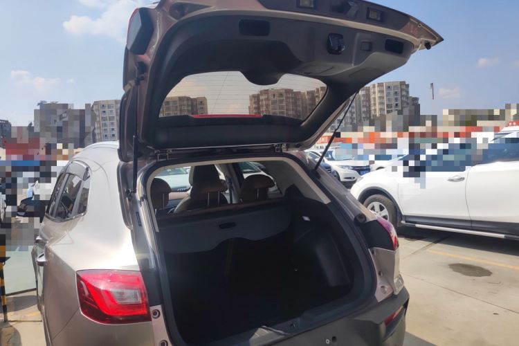 Used BORGWARD BX5 2017 25TGDI Automatic Two-Wheel Drive Sharp Model Trunk