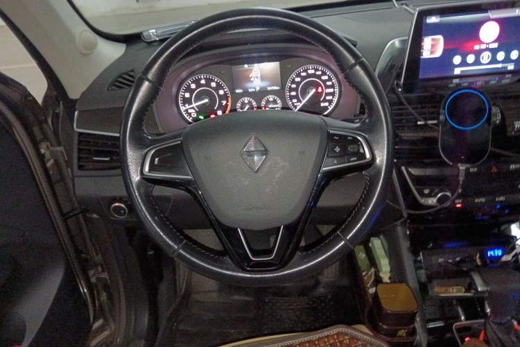 Used BORGWARD BX5 2018 25TGDI Automatic Two-Wheel Drive Urban Model Steering Wheel