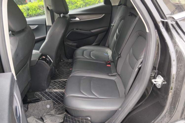 Used BORGWARD BX5 2020 20TGDI Automatic Two-Wheel Drive Pioneer Edition Left Rear Seat