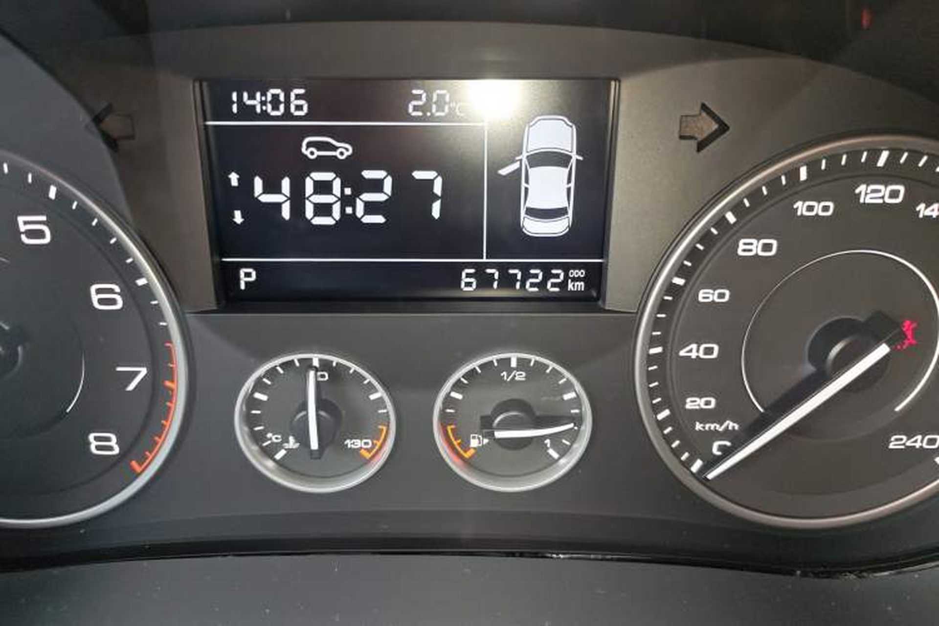 Used BORGWARD BX5 2020 20TGDI Automatic Two-Wheel Drive Pioneer Edition Odometer Close Up