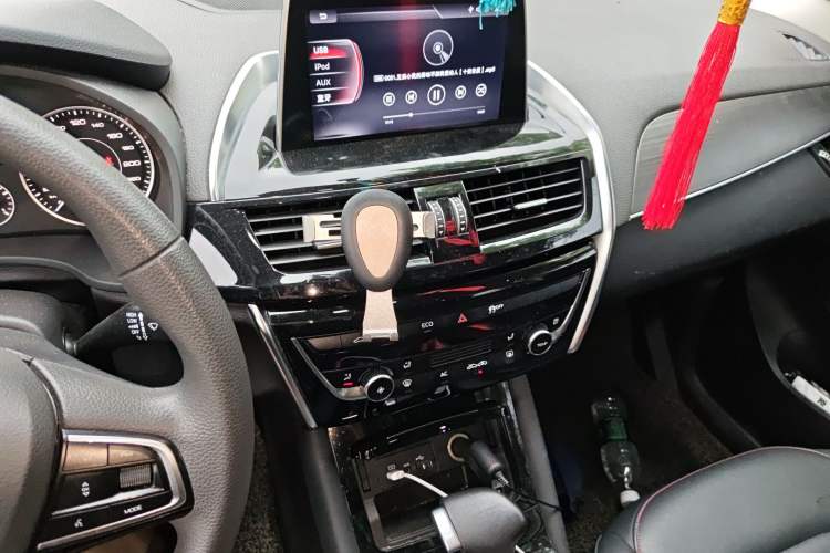 Used BORGWARD BX5 2020 20TGDI Automatic Two-Wheel Drive Pioneer Edition Audio And AC Panel