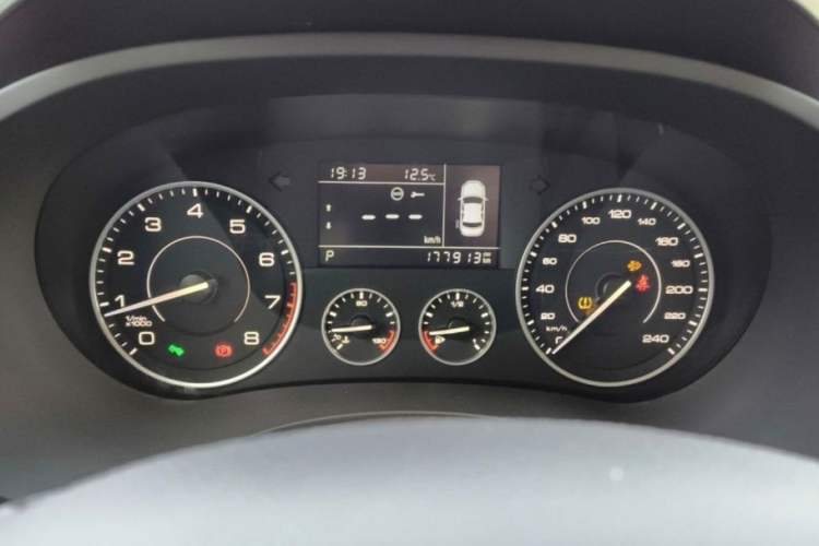 Used BORGWARD BX5 2020 20TGDI Automatic Two-Wheel Drive Pioneer Edition Odometer Close Up