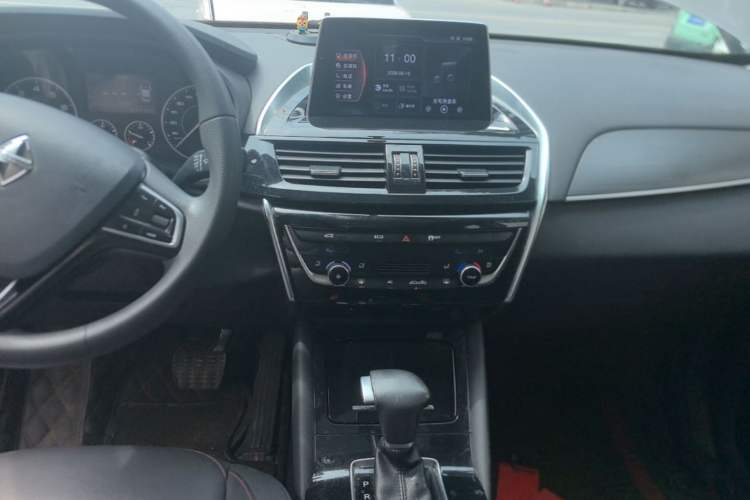 Used BORGWARD BX5 2020 20TGDI Automatic Two-Wheel Drive Pioneer Edition Audio And AC Panel