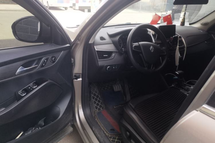 Used BORGWARD BX5 2020 20TGDI Automatic Two-Wheel Drive Pioneer Edition Driver Seat