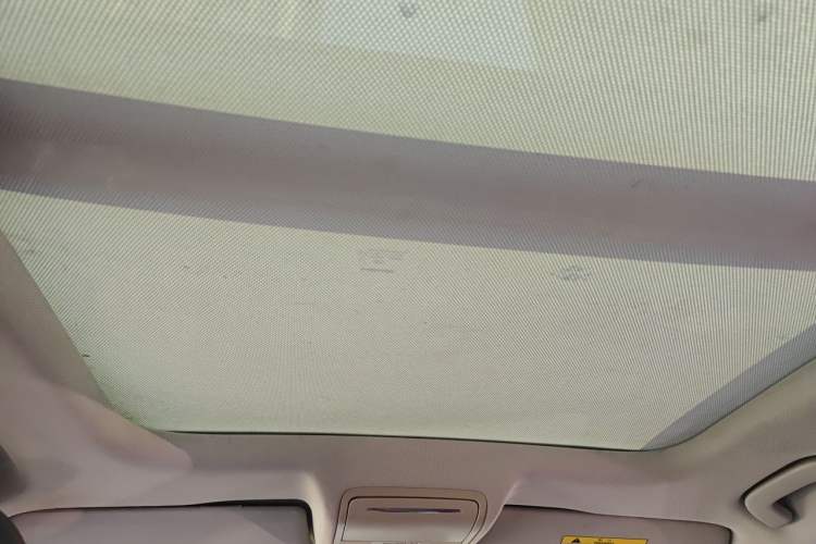 Used BORGWARD BX5 2020 20TGDI Automatic Two-Wheel Drive Pioneer Edition Headliner