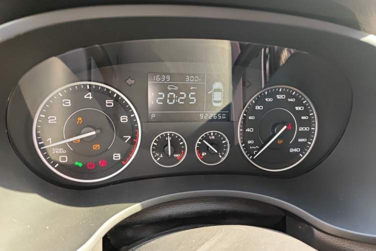 Used BORGWARD BX5 2020 20TGDI Automatic Two-Wheel Drive Pioneer Edition Instrument Cluster