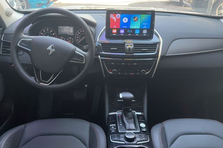Used BORGWARD BX5 2020 20TGDI Automatic Two-Wheel Drive Pioneer Edition Interior 3