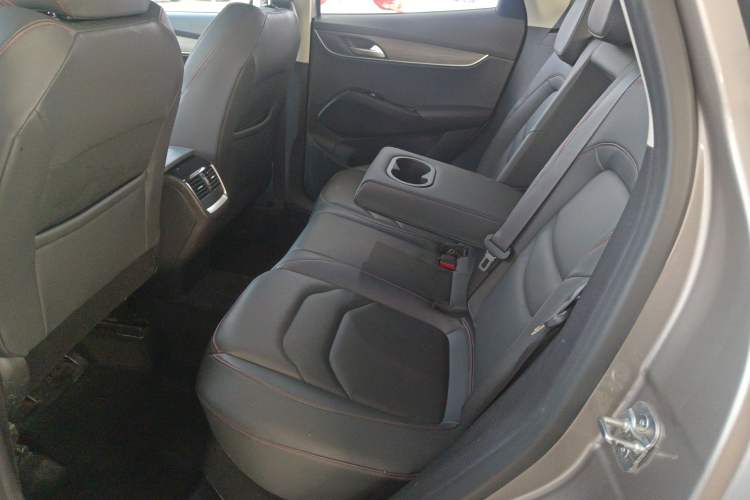 Used BORGWARD BX5 2020 20TGDI Automatic Two-Wheel Drive Pioneer Edition Interior 4