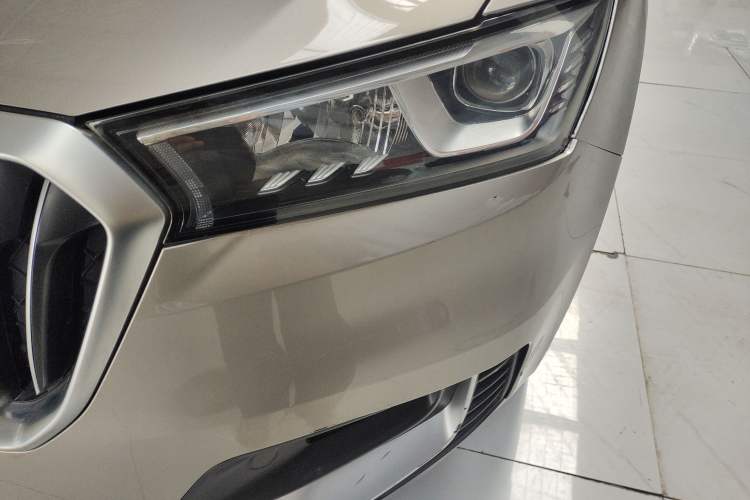 Used BORGWARD BX5 2020 20TGDI Automatic Two-Wheel Drive Pioneer Edition Left Front Headlight