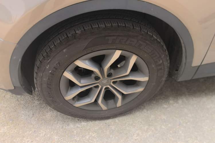 Used BORGWARD BX5 2020 20TGDI Automatic Two-Wheel Drive Pioneer Edition Left Front Wheel Hub