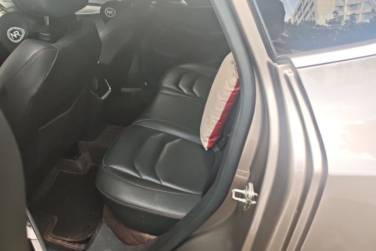 Used BORGWARD BX5 2020 20TGDI Automatic Two-Wheel Drive Pioneer Edition Left Rear Seat