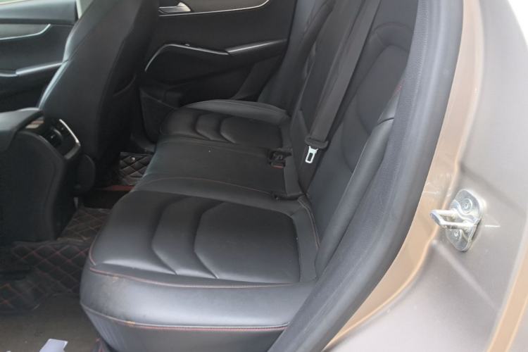 Used BORGWARD BX5 2020 20TGDI Automatic Two-Wheel Drive Pioneer Edition Left Rear Seat