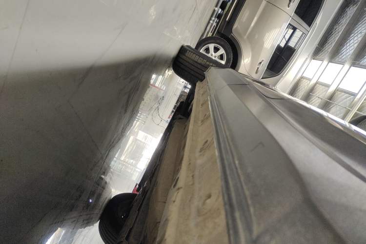 Used BORGWARD BX5 2020 20TGDI Automatic Two-Wheel Drive Pioneer Edition Left Side Sill
