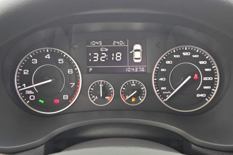 Used BORGWARD BX5 2020 20TGDI Automatic Two-Wheel Drive Pioneer Edition Odometer Close Up