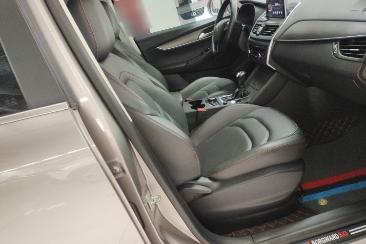 Used BORGWARD BX5 2020 20TGDI Automatic Two-Wheel Drive Pioneer Edition Right Front Seat