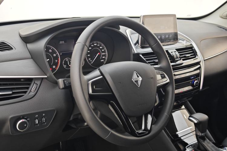 Used BORGWARD BX5 2020 20TGDI Automatic Two-Wheel Drive Pioneer Edition Steering Wheel