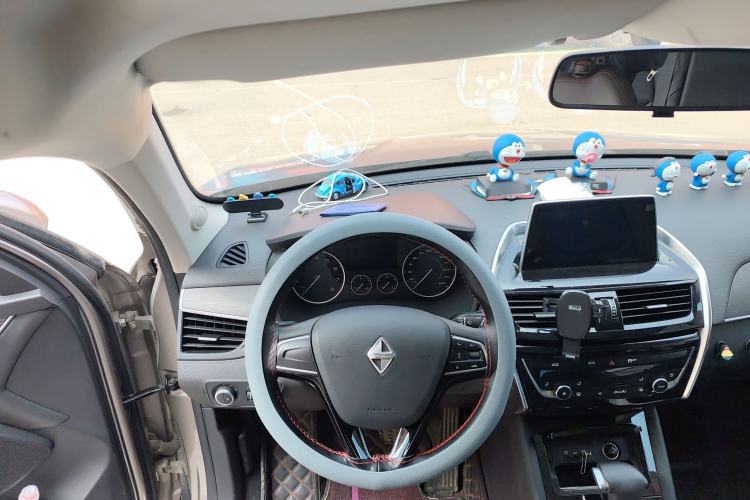 Used BORGWARD BX5 2020 20TGDI Automatic Two-Wheel Drive Pioneer Edition Steering Wheel