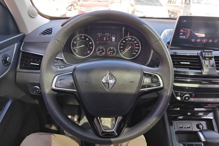 Used BORGWARD BX5 2020 20TGDI Automatic Two-Wheel Drive Pioneer Edition Steering Wheel