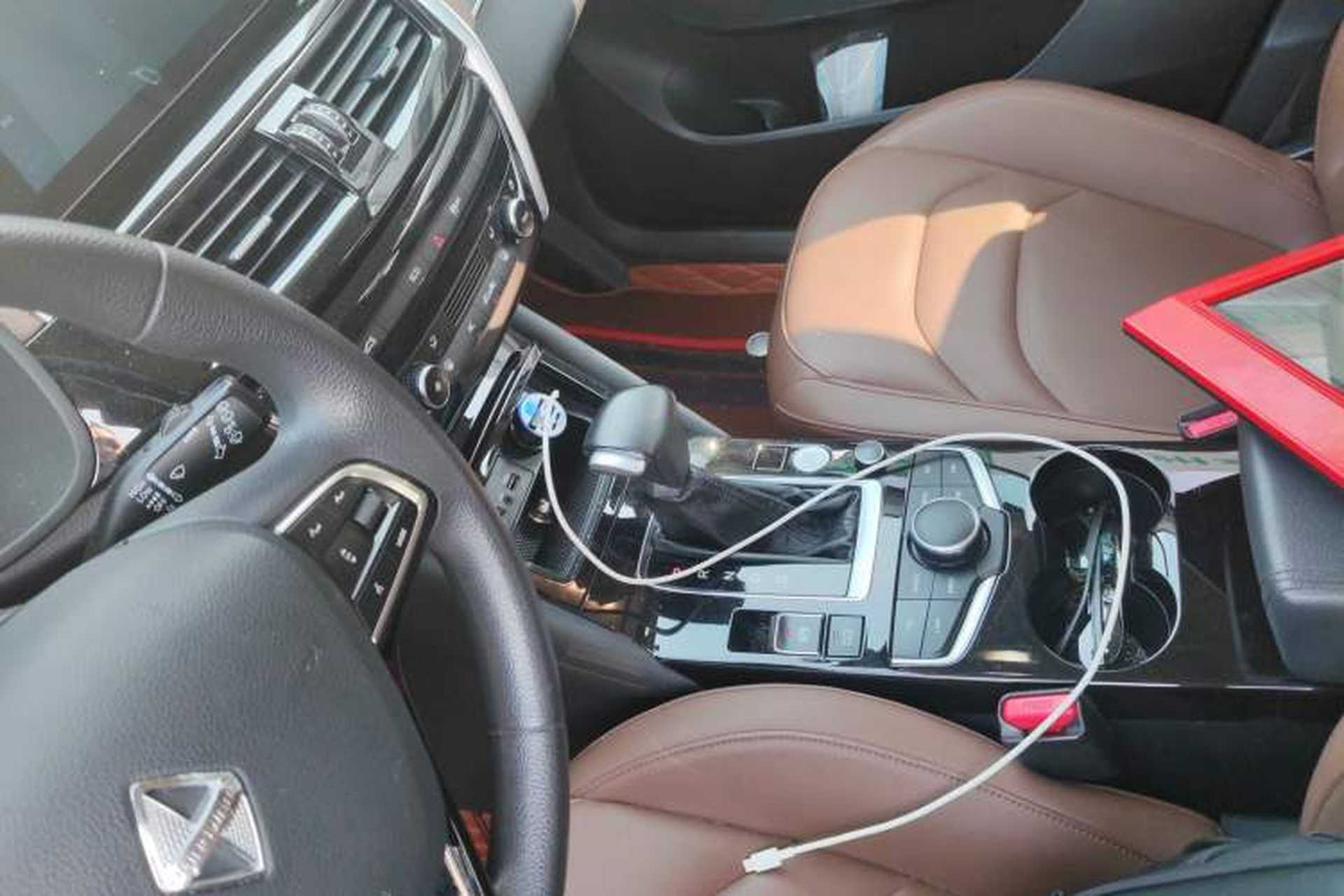 Used BORGWARD BX5 2020 20TGDI Automatic Two-Wheel Drive Pioneer Edition Gear Lever