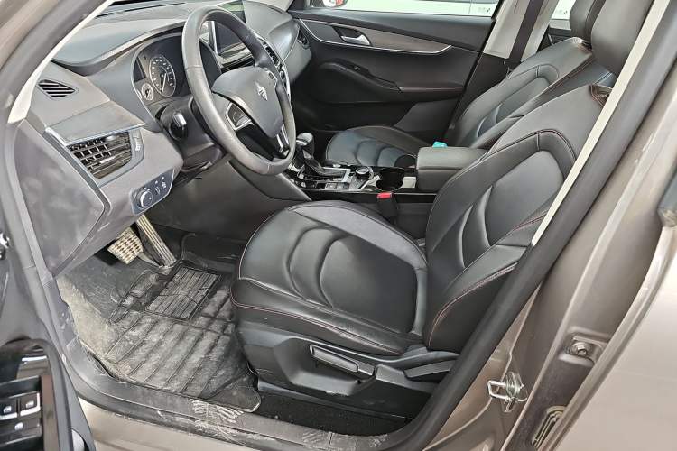 Used BORGWARD BX5 2020 20TGDI Automatic Two-Wheel Drive New Edition Interior 1