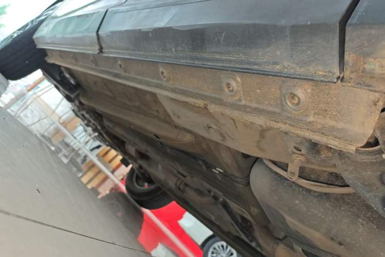 Used BORGWARD BX5 2020 20TGDI Automatic Two-Wheel Drive Pioneer Edition Left Side Sill