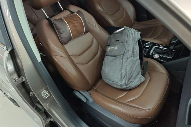 Used BORGWARD BX5 2020 20TGDI Automatic Two-Wheel Drive Pioneer Edition Right Front Seat