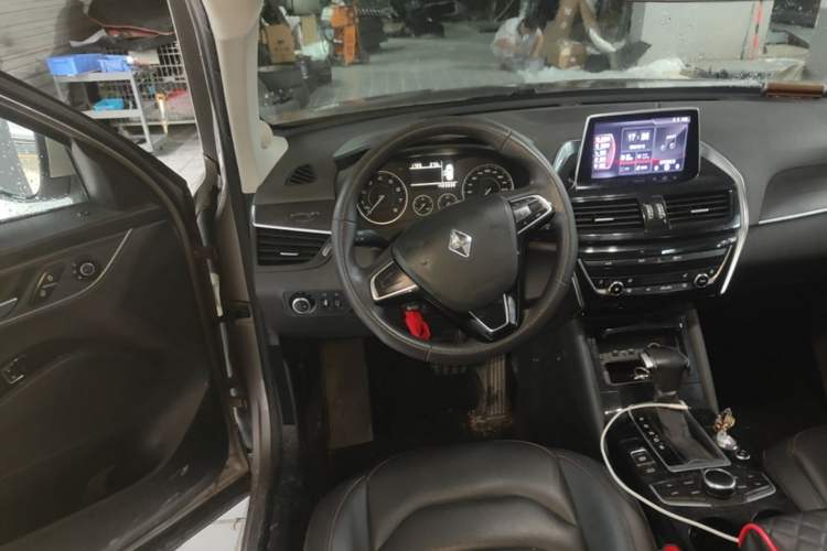 Used BORGWARD BX5 2020 20TGDI Automatic Two-Wheel Drive Pioneer Edition Steering Wheel