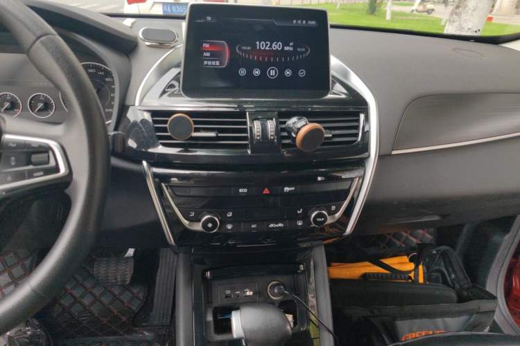Used BORGWARD BX5 2020 20TGDI Automatic Two-Wheel Drive New Edition Audio And AC Panel