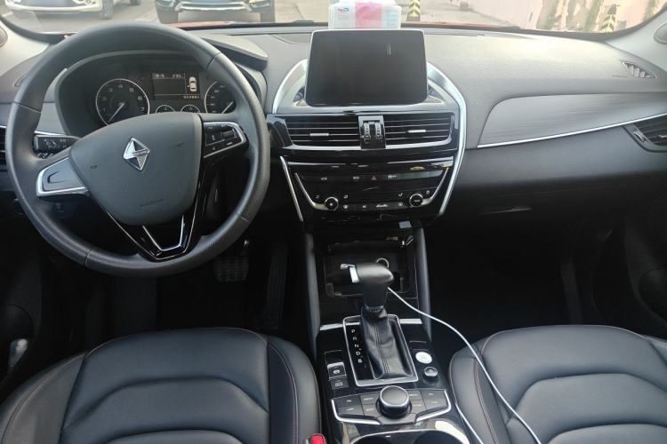 Used BORGWARD BX5 2020 20TGDI Automatic Two-Wheel Drive Pioneer Edition Center Console
