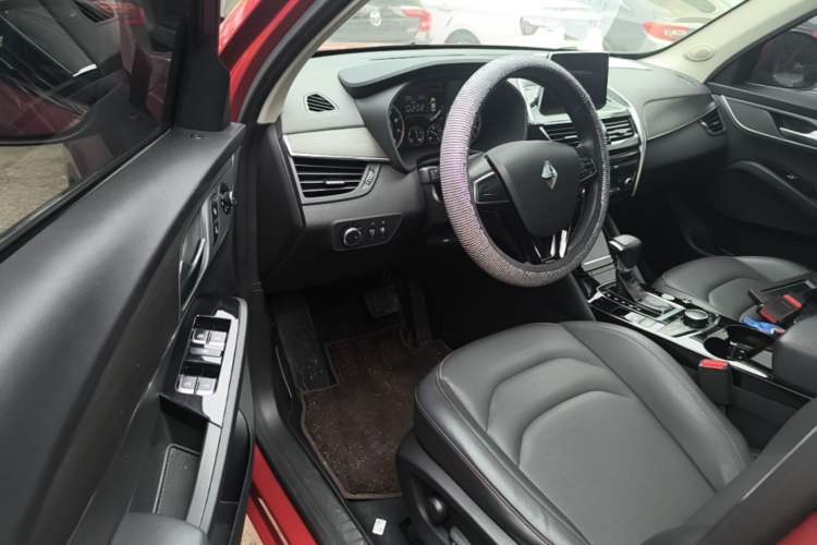 Used BORGWARD BX5 2020 20TGDI Automatic Two-Wheel Drive Pioneer Edition Driver Seat