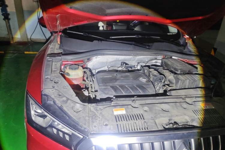 Used BORGWARD BX5 2020 20TGDI Automatic Two-Wheel Drive Pioneer Edition Engine Bay Right