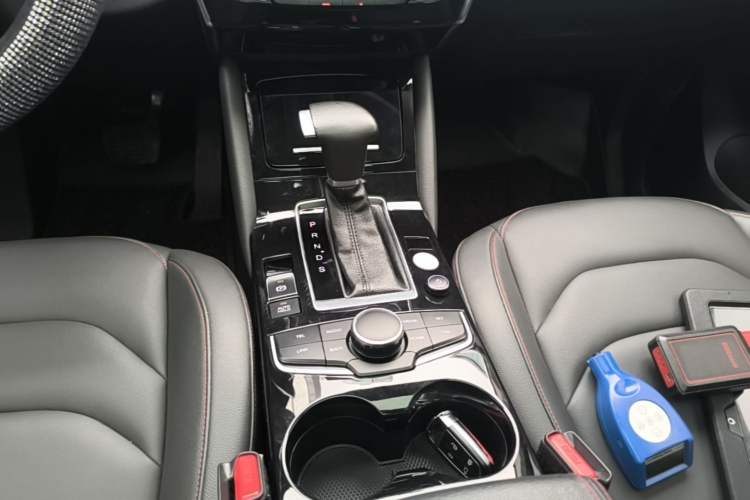 Used BORGWARD BX5 2020 20TGDI Automatic Two-Wheel Drive Pioneer Edition Gear Lever