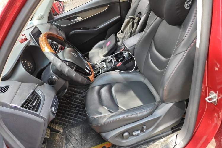 Used BORGWARD BX5 2020 20TGDI Automatic Two-Wheel Drive Pioneer Edition Left Front Seat