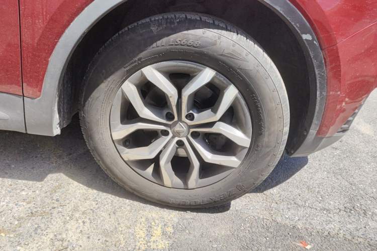 Used BORGWARD BX5 2020 20TGDI Automatic Two-Wheel Drive Pioneer Edition Right Front Wheel Hub
