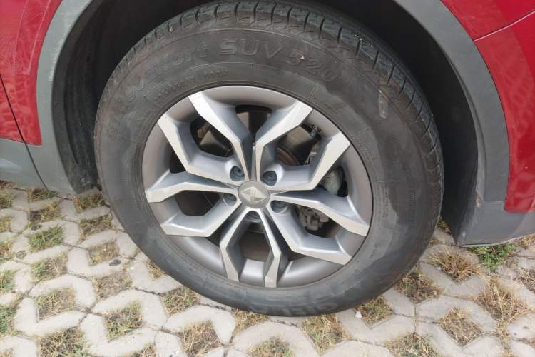 Used BORGWARD BX5 2020 20TGDI Automatic Two-Wheel Drive Pioneer Edition Right Front Wheel Hub