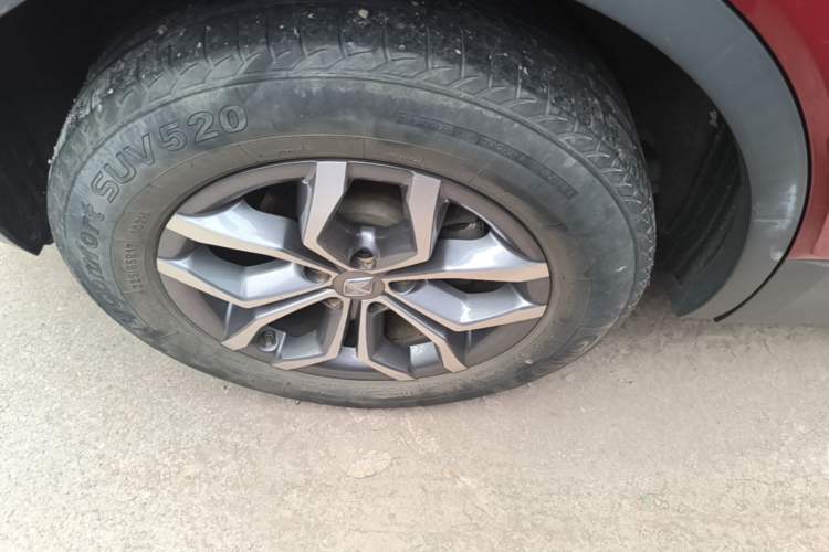 Used BORGWARD BX5 2020 20TGDI Automatic Two-Wheel Drive Pioneer Edition Right Rear Wheel Hub