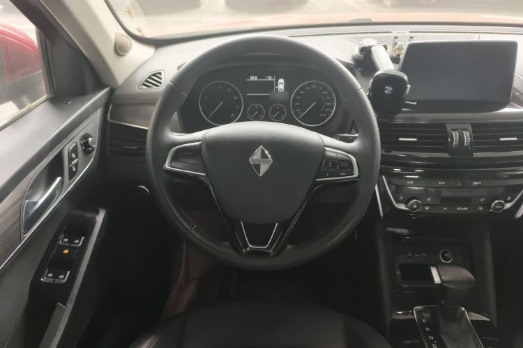 Used BORGWARD BX5 2020 20TGDI Automatic Two-Wheel Drive Pioneer Edition Steering Wheel