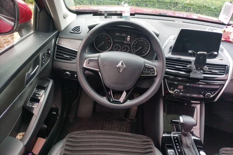 Used BORGWARD BX5 2020 20TGDI Automatic Two-Wheel Drive Pioneer Edition Steering Wheel