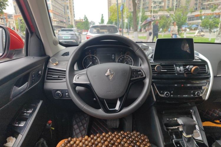 Used BORGWARD BX5 2020 20TGDI Automatic Two-Wheel Drive New Edition Steering Wheel