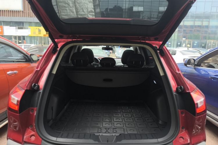 Used BORGWARD BX5 2020 20TGDI Automatic Two-Wheel Drive Pioneer Edition Trunk