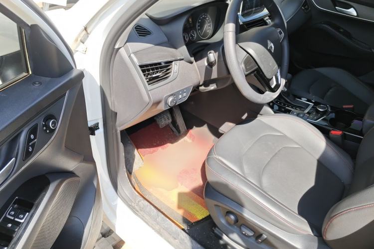 Used BORGWARD BX5 2020 20TGDI Automatic Two-Wheel Drive Pioneer Edition Driver Seat