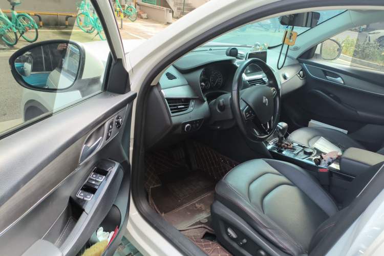 Used BORGWARD BX5 2020 20TGDI Automatic Two-Wheel Drive Leading Version Driver Seat
